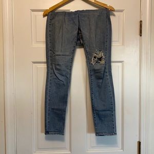 Levi’s skinny jeans